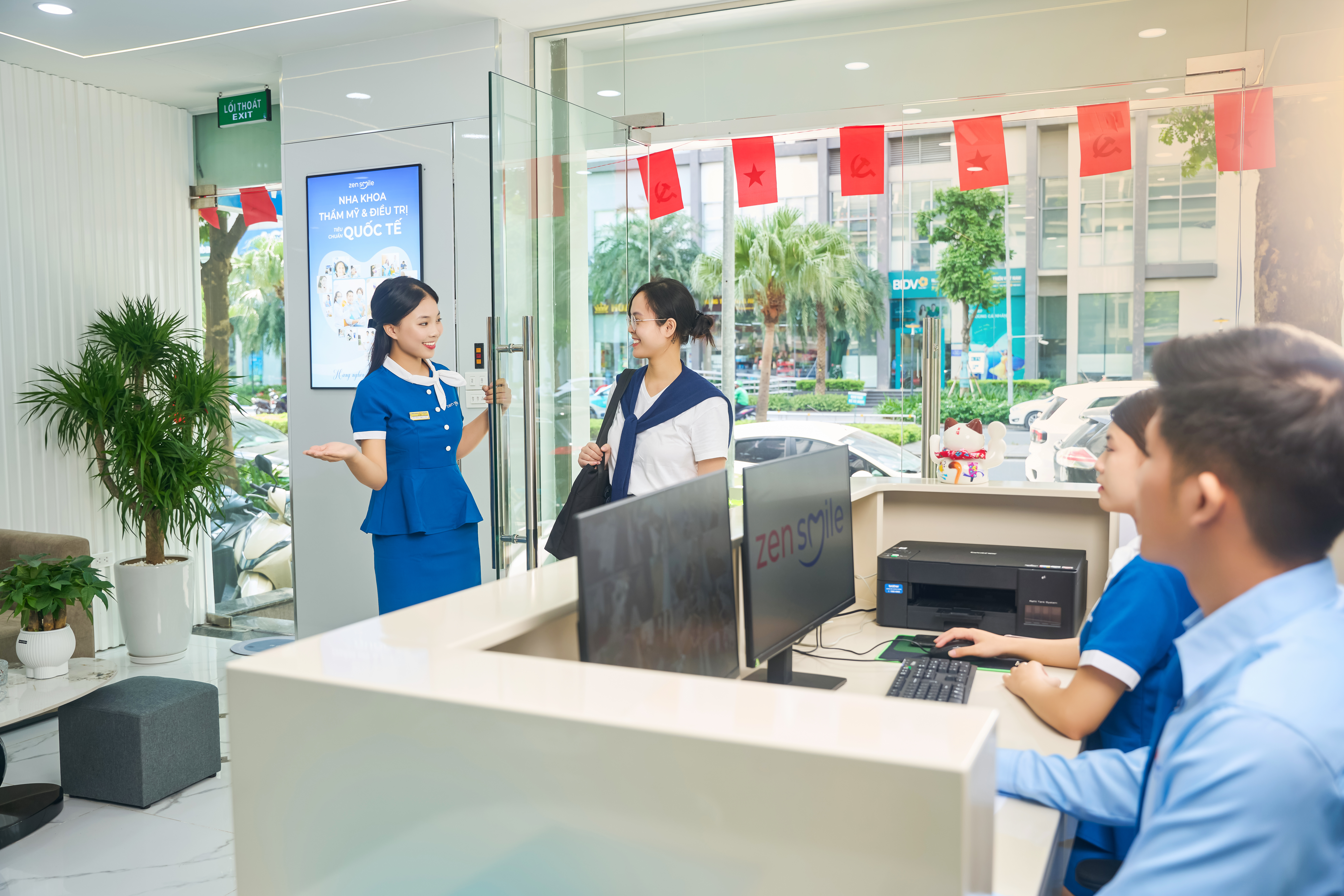 Đội ngũ Nha khoa Zensmile