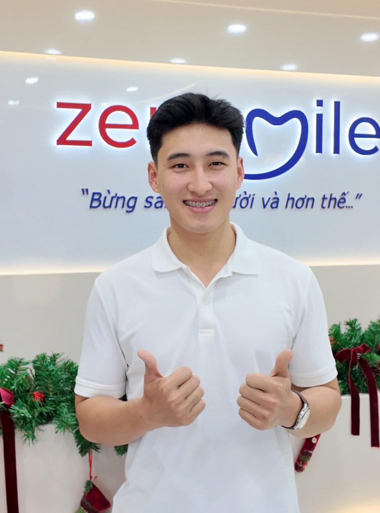 Trung uý sử dụng dịch vụ Niềng răng mắc cài smart kim loại tại Nha khoa Zensmile